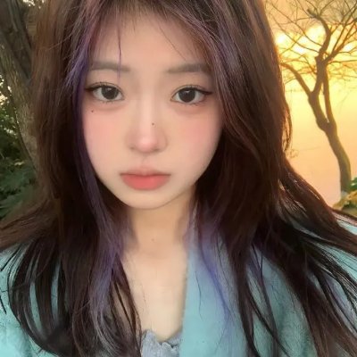 拿针的女孩